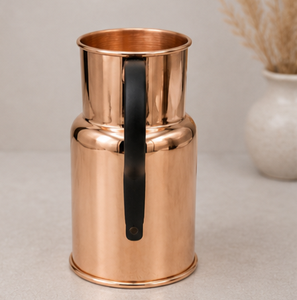Carafe en cuivre artisanale aux bienfaits ayurvédiques, récipient à eau, riche en antioxydants, écologique, réutilisable - Product Image 2