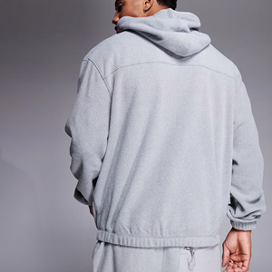 Sweat-shirt à capuche gris pour homme, logo personnalisé, impression numérique sur le devant, polyester/coton, coupe classique, vêtements décontractés pour l'automne - Product Image 4