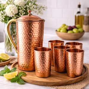 เหยือกทองแดงทำมือสำหรับเก็บน้ำดื่ม ใช้ในครัวเรือนแบบอินเดียดั้งเดิม ใช้ได้ทุกวัน - Product Image 1