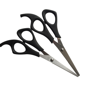 Tijeras de plástico de alta calidad con mango de plástico negro, tijeras de peluquería para hombres y mujeres, reutilizables. - Product Image 1