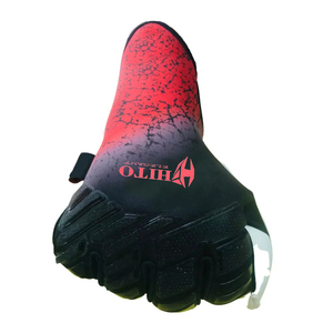 Gants de gardien de but de football personnalisés noirs et rouges avec paume plate en latex allemand de 3 mm avec injection de caoutchouc - Product Image 5