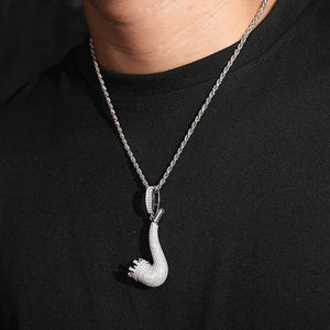 Pendentif Couronne en Acier Inoxydable Plaqué Argent avec Micro-Incrustation de Moissanite Certifiée IGI, Bijou de Mode Hip-Hop pour Homme, Idéal Cadeau - Product Image 2