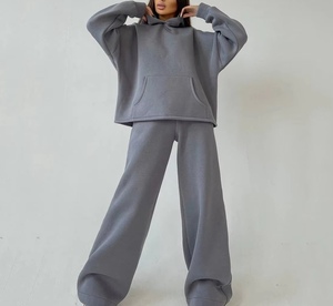 Survêtement personnalisé 2-en-1 pour femme, hiver, écologique, léger, uni, à capuche, en polyester anti-boulochage, coupe classique, avec cordon de serrage - Product Image 5