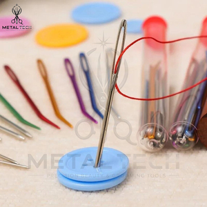 Aiguilles à extensions capillaires multicolores à pointe courbée, aiguilles à coudre anodisées pour tissage de trame, outils de rangement en tube – Approvisionnement direct usine - Product Image 2