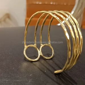 Brazalete Ajustable de Latón con Diseño de Lujo y Brillo Regio para Accesorios de Moda y Regalos Premium - Product Image 1