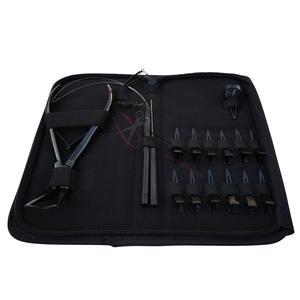 Kit Profesional de Herramientas para Extensiones de Cabello Negro con Pinza de Remoción de Microlink, Herramienta para Enhebrar Cuentas y Herramienta de Separación de Dedos - Product Image 1