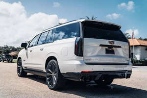 Cadillac Escalade-V ESV 2025 Usado en Buen Estado - Product Image 6