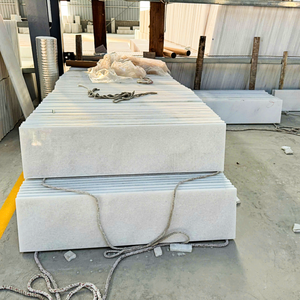 Dalles de marbre blanc naturel de qualité supérieure pour marches d'escalier, matériau de revêtement de sol durable - Product Image 5