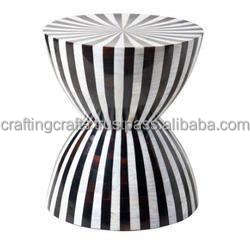 Nuevo Diseño de Alta Calidad, Mesa Auxiliar de Estilo Antiguo con Incrustaciones de Concha, Taburete Rayado en Negro, Artesanía India - Product Image 2