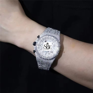 Montre en acier inoxydable de qualité supérieure avec diamants en moissanite, cadran en cristal saphir, mouvement ETA, résistance à l'eau 3BAR, design durable - Product Image 4