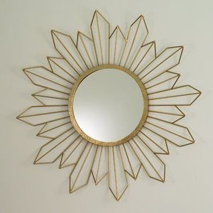 Espejo de pared de metal de diseño contemporáneo con marco decorativo para un estilo interior de lujo en el comedor y el pasillo. - Product Image 1