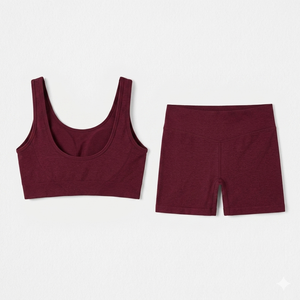 Ensemble d'entraînement bordeaux uni personnalisé pour femme, haut de fitness à manches courtes et short taille mi-haute froncé, idéal pour la gym et le yoga - Product Image 2
