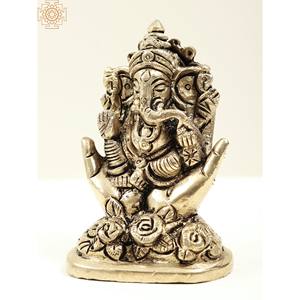 รูปปั้นพระพิฆเนศขนาดเล็ก3นิ้วทำด้วยมือวางบนแท่นรูปทรงมือผลิตในอินเดีย - Product Image 4
