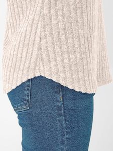 Womens Spring Tops 2026 Summer Dressy Casual Blouses Short Sleeve Cute V Neck Sweater Shirts Fashion Vacation Clothes - Product Image 4