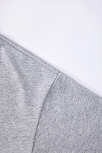 Camiseta de hombre de corte regular con costuras en contraste, de punto grueso de poliéster/algodón, color liso, estilo urbano, ecológica, con hombros caídos. - Product Image 3