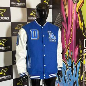 Chaqueta universitaria de lana LA de alta calidad al por mayor para hombre personalizable Letterman Bomber ligero Vintage ropa de invierno - Product Image 1