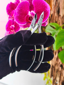 ที่ตัดหนังกำพร้าแบบมืออาชีพ สแตนเลสสตีล ใบมีดคม สำหรับดูแลเล็บมือและเล็บเท้า ปากกว้าง ใช้งานได้นาน ทนทาน - Product Image 2