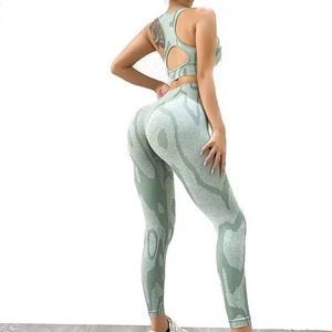 Conjunto de Yoga para Mujer Más Vendido, Alta Calidad, Ligero, Tallas Grandes Disponibles en Varios Colores - Product Image 4