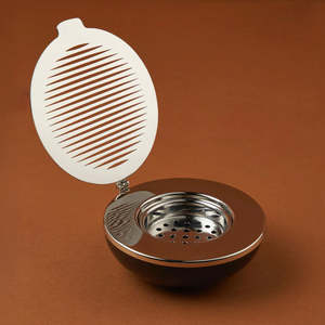 Quemador de Incienso de Metal de Lujo con Base de Madera, Quemador de Oud Árabe para Decoración del Hogar, Hotel o Majlis - Product Image 3