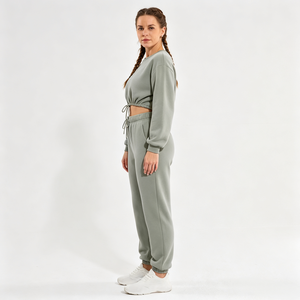 Ensemble de survêtement deux pièces pour femmes, logo personnalisé, pantalons de jogging, marque privée, fabricant et fournisseur de vêtements de sport en gros - Product Image 3