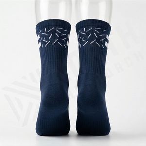 Chaussettes ras du cou bleu marine à rayures blanches, respirantes, tricotées, style classique pour adultes, usage quotidien décontracté - Product Image 2