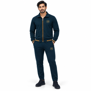 Conjunto Deportivo Premium 100% Poliéster Ecológico, Chaqueta con Cierre Completo y Pantalones Jogger, Ropa Deportiva para Gimnasio, Entrenamiento y Uso Casual - Product Image 1