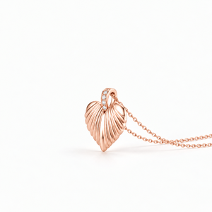 Mini collier cœur texturé en or blanc véritable 14K 18K, motif côtelé, style vintage, pendentif cœur aile d'ange bombé pour femme - Product Image 4