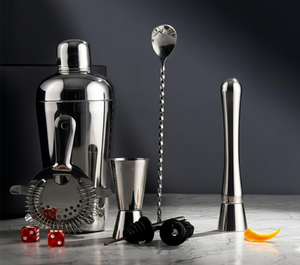 Ensemble de shakers à cocktails en acier inoxydable avec seau à glace et ouvre-bouteille – Kit d'outils de bar - Product Image 1