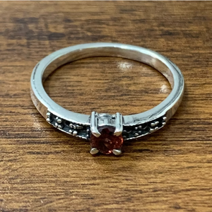 Round Cut Red Garnet <b>Ring</b> 925 Sterling <b>Silver</b> <b>Solitaire</b> Antique Filigree Vintage Engagement & Occasion Jewelry - Product Image 3