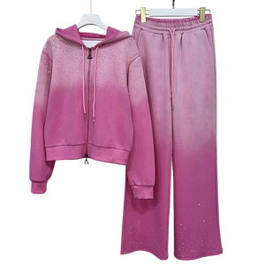 Conjunto Deportivo de Hombre con Pedrería Personalizado, Ropa Casual de Moda, Conjunto Deportivo con Pedrería a la Moda, Hecho en Pakistán - Product Image 5