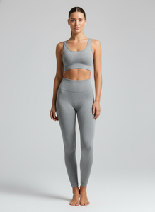Conjunto deportivo de 2 piezas para mujer, transpirable, ecológico, reciclable, para gimnasio y yoga. - Product Image 6