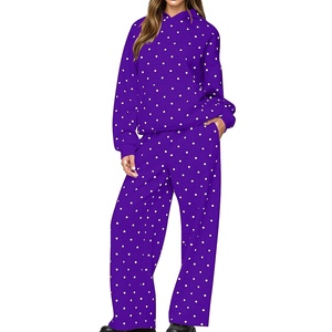 Conjuntos deportivos personalizados para mujer en tejido de rizo con opciones de personalización de logotipos para marcas de ropa estadounidenses. - Product Image 5