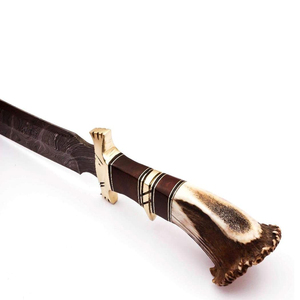 Cuchillo de Caza Personalizado de Acero de Damasco, Hoja Fija de Espiga Completa con Funda de Cuero para Uso en Campismo y Supervivencia al Aire Libre - Product Image 3