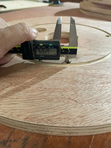 Bobines de câbles en eucalyptus lourd vietnamien 8x300x300mm WBP mélaminé 15% pour câbles électriques - Product Image 2