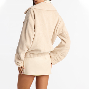 Manteau d'hiver chaud et épais pour femme, coupe courte, en laine, style trench, col à revers, manches longues, ouverture frontale, style minimaliste - Product Image 2