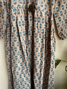 Vestido largo de algodón estilo casual con cuello en V, mangas largas, bordado floral y estampado a bloques, estilo indio, superventas 2026 - Product Image 5