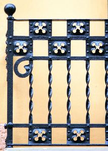 Linea Exports Inc Modern Customized Aluminum Privacy Fence Panels Powder Coated Black Eco-Friendly Home & Commercial <b>Security</b> - Product Image 5