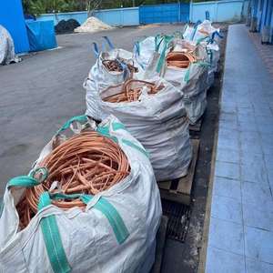 Alambre de Cobre Usado de Alta Calidad, Chatarra de Alambre y Cable de Cobre en Venta, Pureza 99.9%, 99.99%, Chatarra de Cobre - Product Image 1
