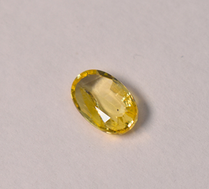 Zafiro amarillo natural ovalado de 1.45 quilates 9X5.7X2.7 mm, zafiro amarillo suelto para la fabricación de joyas - Product Image 5