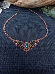 Collar con Colgante de Piedra Azul Hecho a Mano con Macramé, Ajustable, Estilo Boho, Étnico, Curativo, Joyería de Diseño, Venta al Por Mayor por Hari Om Creat - Product Image 5