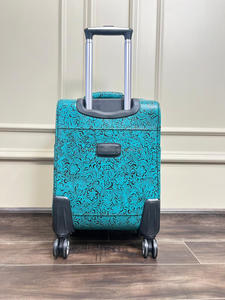 Bolsas de equipaje multiusos hechas a mano de cuero tallado Unisex tamaño grande multiusos maleta pelo en ocultar - Product Image 4