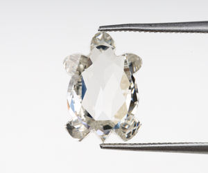 OM GEMS Diamante de Laboratorio CVD/HPHT de 3.45 CT, Corte Tortuga Personalizado, Claridad VVS, VS, Diamante Suelto de Laboratorio de Excelente Calidad para Joyería - Product Image 1