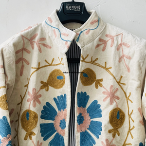 Veste d'hiver en coton Suzani indienne faite à la main, brodée à la main, col montant réversible, veste courte unisexe - Product Image 2