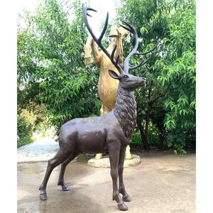 รูปปั้นกวางเรนเดียร์ขนาดเท่าตัวจริง สีเขียวพาติน่าโบราณ สำหรับตั้งโชว์กลางแจ้ง อุปกรณ์ตกแต่งสวน งานแฮนด์เมด - Product Image 5