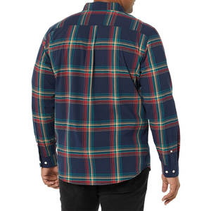 Camisa de hombre con botones, hecha en Pakistán, cálida, suave y cómoda, para usar en verano. - Product Image 4