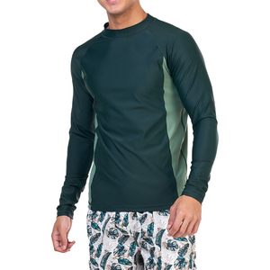 Customizable <b>Men's</b> Performance Sportswear Rash Guards <b>Men</b> Workout Sports Gym Rash Guards Factory Price <b>Compression</b> Rashguards - Product Image 1