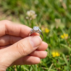 Bague en argent 925 avec moissanite brillante pour femme, style hip-hop, sertie de griffes, élégante, étincelante, bijoux fins, cadeau tendance - Product Image 3
