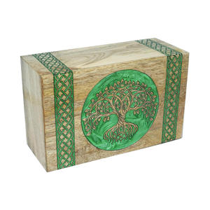 Fournisseur en gros d'artisanat en bois brun fait à la main urnes funéraires en bois écologiques vie d'arbre grande pour urne en bois animaux de compagnie - Product Image 2