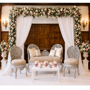 Conjunto de Sofás para Escenario de Boda Tallados en Plata Estilo Real, Muebles de Boda Clásicos de Estilo Francés, Elegante Conjunto de Sofás de Respaldo Bajo para Escenarios de Boda - Product Image 1