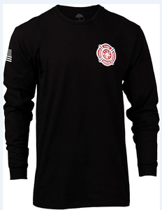 Camiseta de manga larga para hombre y mujer, con cruz maltesa de rescate contra incendios, entrenamiento contra incendios forestales, protección de aeropuertos, coraje y honor de bomberos - Product Image 1